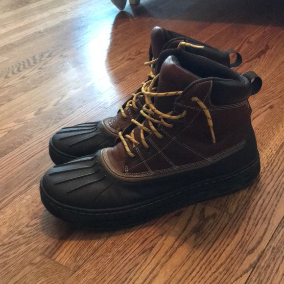 nike boots size 11